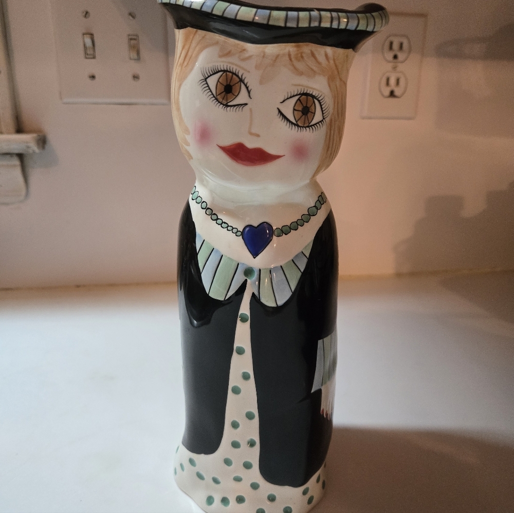 Bella Casa Susan Paley "Millie"Ceramic Lady Vase by Ganz- Black and White